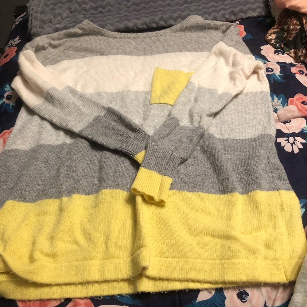 Love stitch sweater